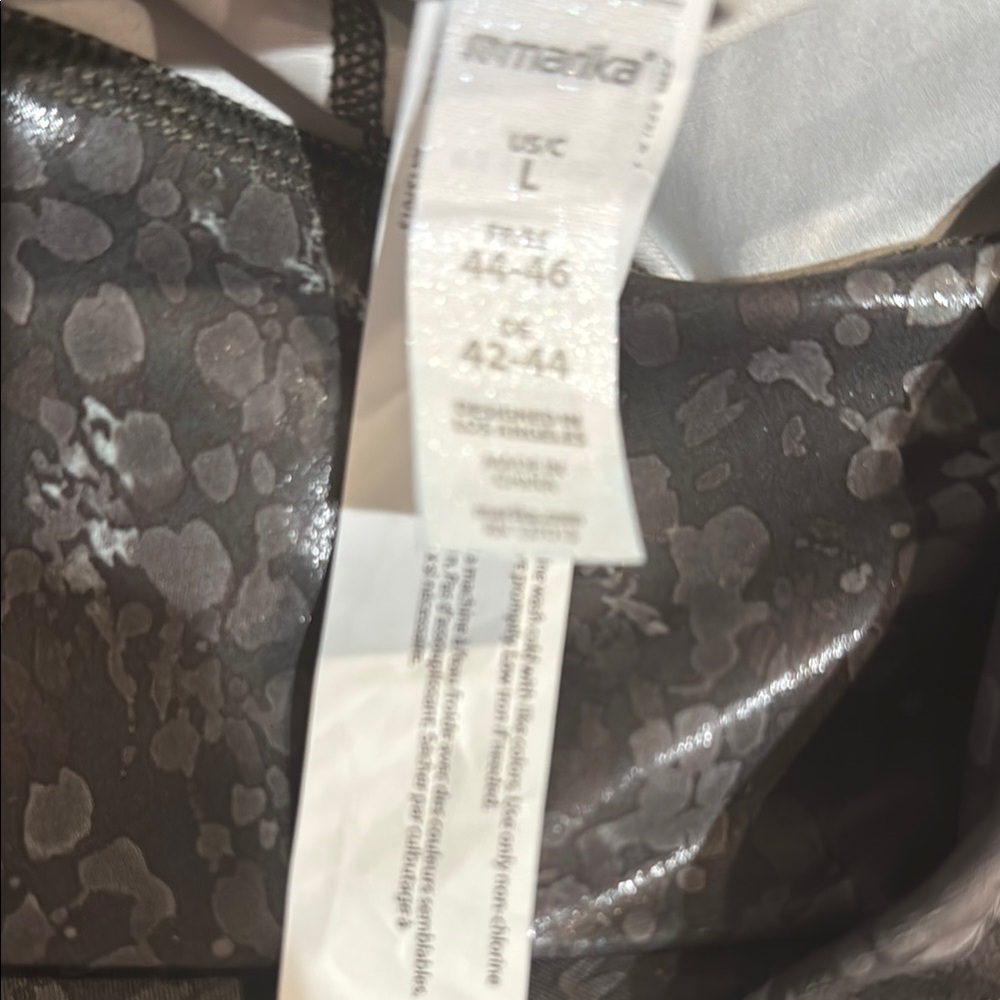 Lotuz Zen Legging (Rosin Ink Watercolor) Shiny Floral Leggings by Marika NWOT. - Picture 10 of 10